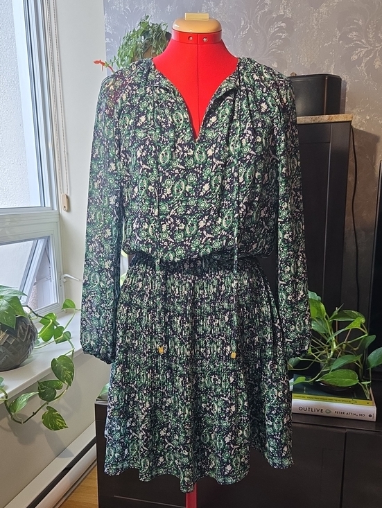 MICHAEL Michael Kors Dresses & Skirts - Michael Kors Paisley Floral Long-Sleeve Pleated Waist Dress